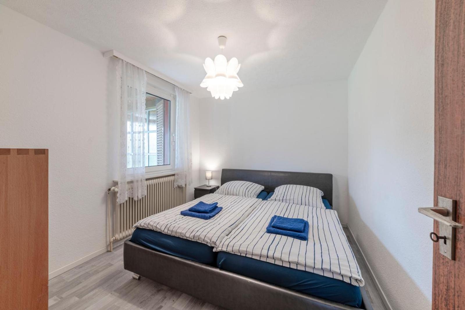 Cozy Villa With Garden, Balcony And Parking Area In Duesseldorf Exterior foto